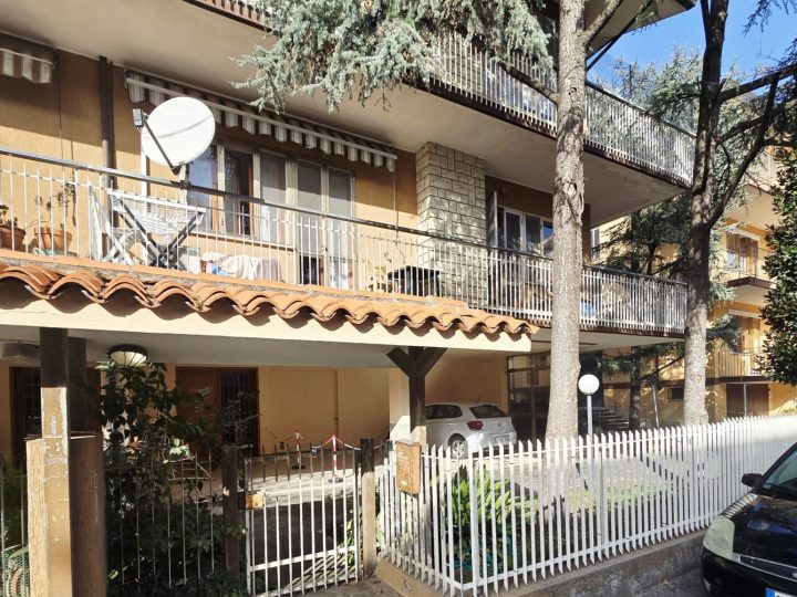 Porzione di casa in vendita a Rimini Marina Centro – foto 2